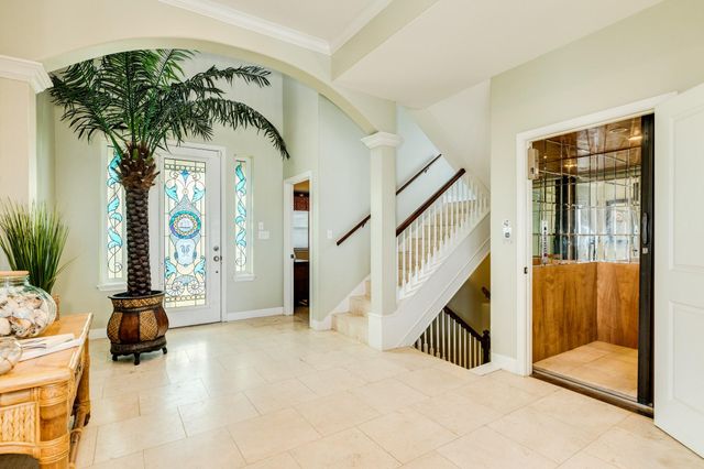 4227 Vista Boulevard, Galveston, TX 77554