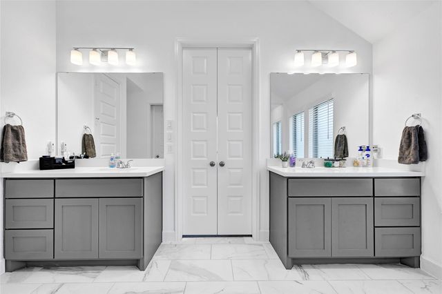 19306 Seabiscuit Stable Trail, Tomball, TX 77377