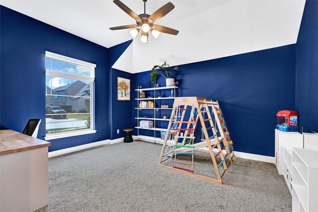 19306 Seabiscuit Stable Trail, Tomball, TX 77377