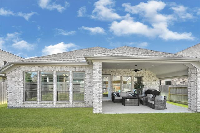 19306 Seabiscuit Stable Trail, Tomball, TX 77377