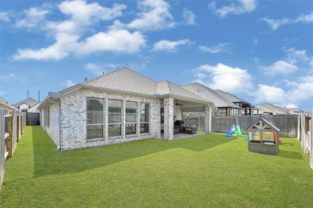 19306 Seabiscuit Stable Trail, Tomball, TX 77377