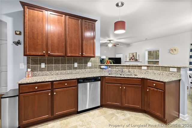 83 Highgreen Point, Cameron, NC 28326