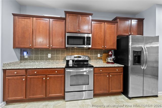 83 Highgreen Point, Cameron, NC 28326