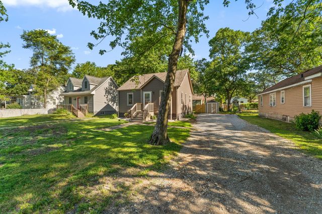 2832 W 41st Avenue, Gary, IN 46408