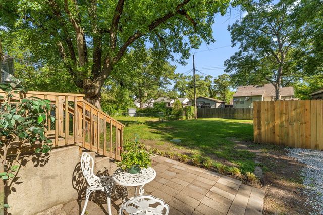2832 W 41st Avenue, Gary, IN 46408