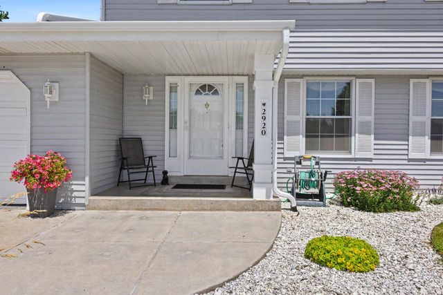 2920 Wildrose WAY, Racine, WI 53402
