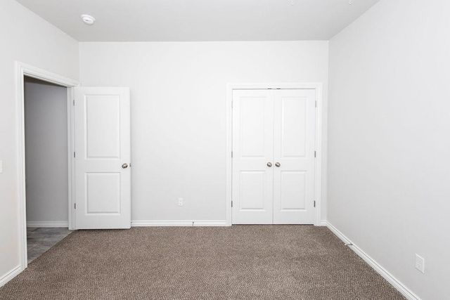 5923 NE Yorktown Ct, Elgin, OK 73538