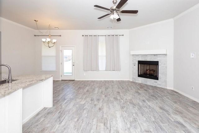 5923 NE Yorktown Ct, Elgin, OK 73538