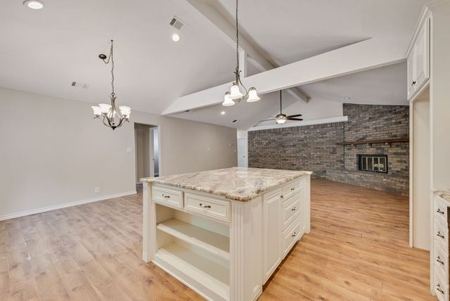 5700 N Ann Lane N, Fort Worth, TX 76140
