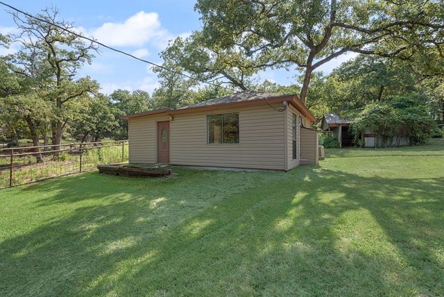 5700 N Ann Lane N, Fort Worth, TX 76140