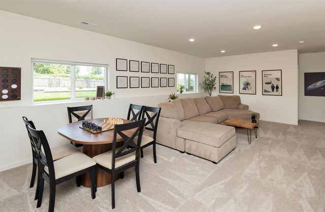 65 NW Rolling Circle, Waukee, IA 50263