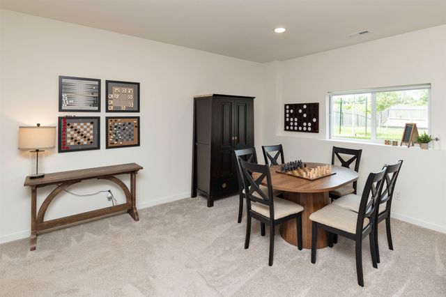 65 NW Rolling Circle, Waukee, IA 50263