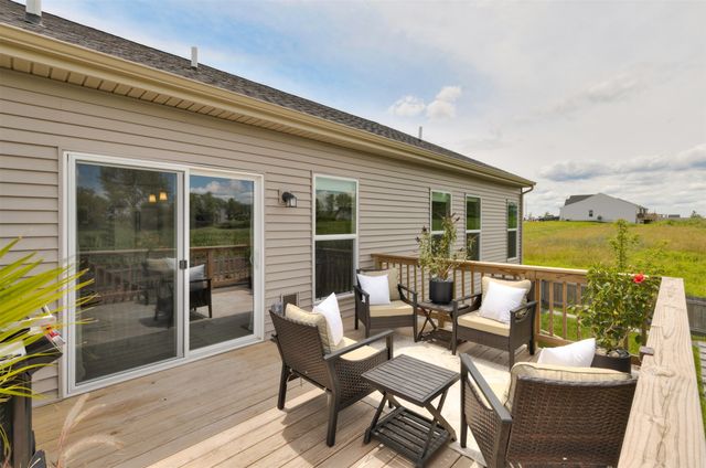65 NW Rolling Circle, Waukee, IA 50263