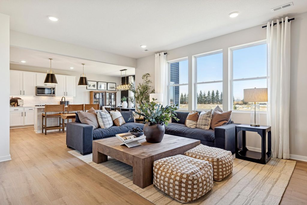 12645 Erskin Street NE, Blaine, MN 55449