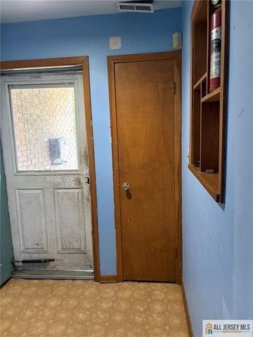 55 Delafield Street 55, New Brunswick, NJ 08901