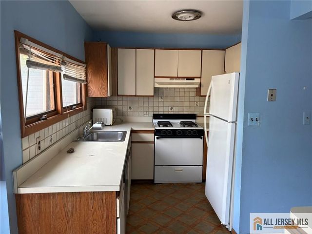 55 Delafield Street 55, New Brunswick, NJ 08901