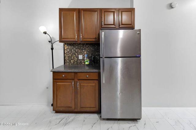 1216 5th Avenue, Troy, NY 12180