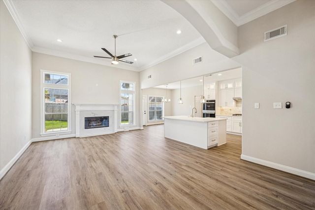 5437 Edgewater Court, Willis, TX 77318