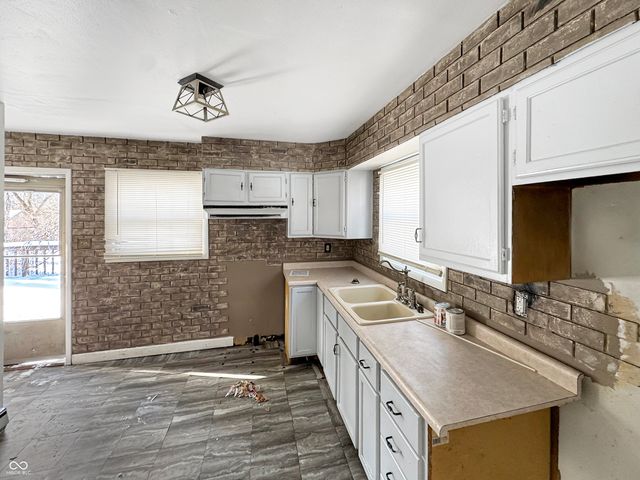 3222 S Pennsylvania Street, Indianapolis, IN 46227