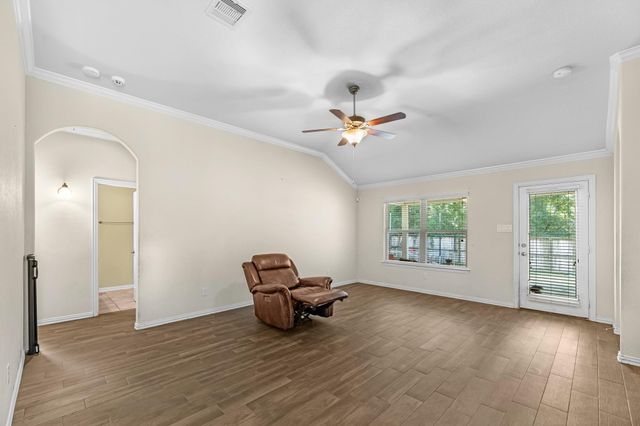 1714 Balsam Spruce Circle, Conroe, TX 77301