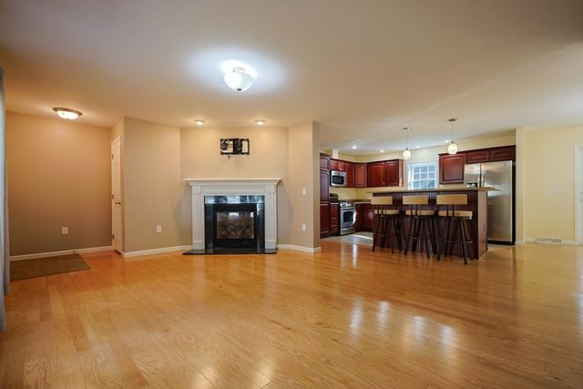 806 Waverly Street, Middleboro, MA 02346