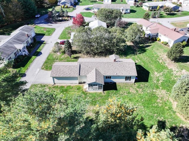 806 Waverly Street, Middleboro, MA 02346