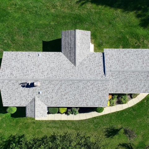 806 Waverly Street, Middleboro, MA 02346