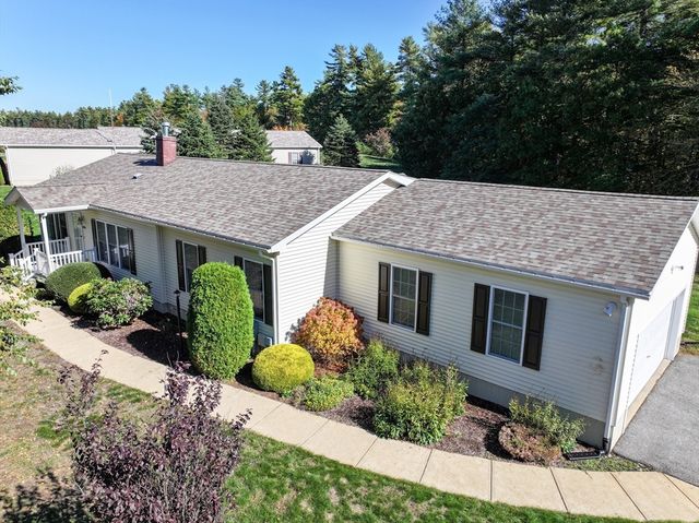 806 Waverly Street, Middleboro, MA 02346