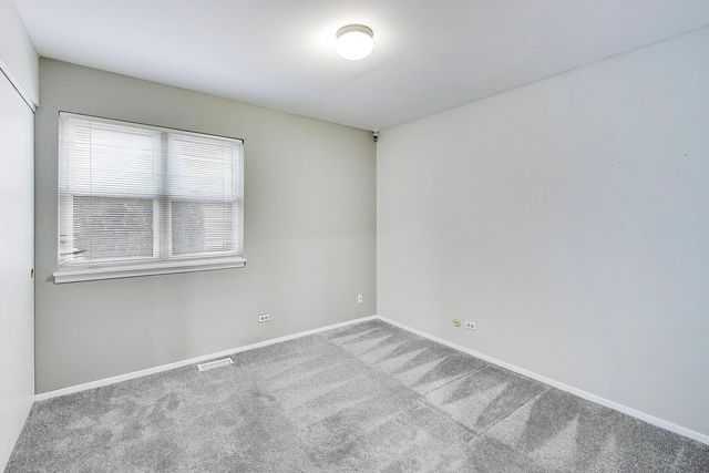 1239 Spring Valley Drive, Carol Stream, IL 60188