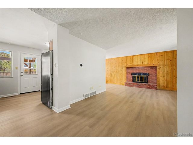 1509 S Vivian St, Longmont, CO 80501