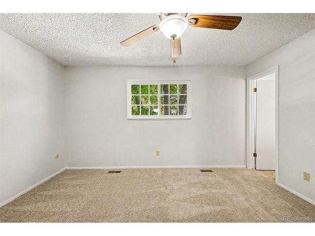 1509 S Vivian St, Longmont, CO 80501