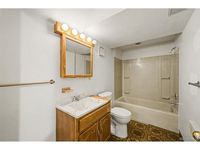 1509 S Vivian St, Longmont, CO 80501