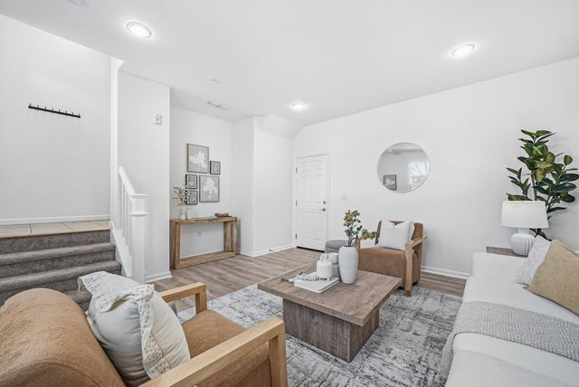 1463 Mercado Way, San Jose, CA 95131