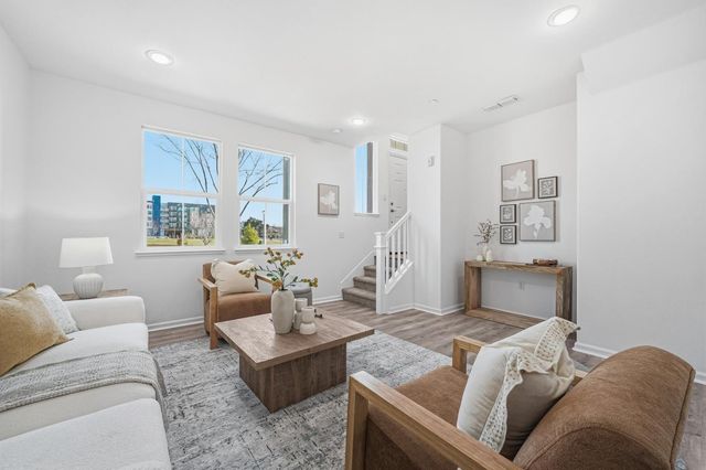 1463 Mercado Way, San Jose, CA 95131