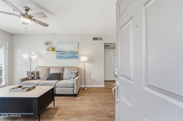 1825 W RAY Road 2044, Chandler, AZ 85224