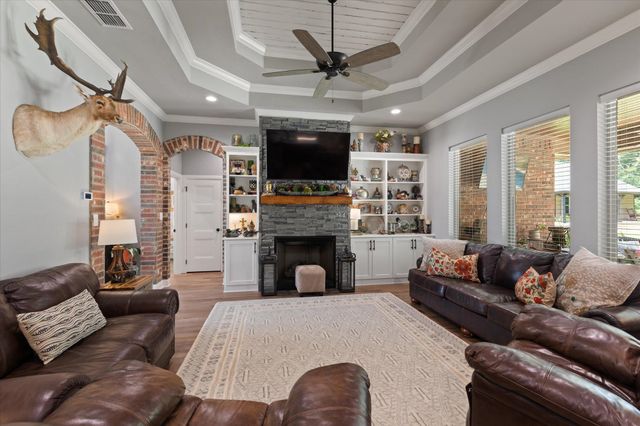172 Heather Ln., Diana, TX 75640