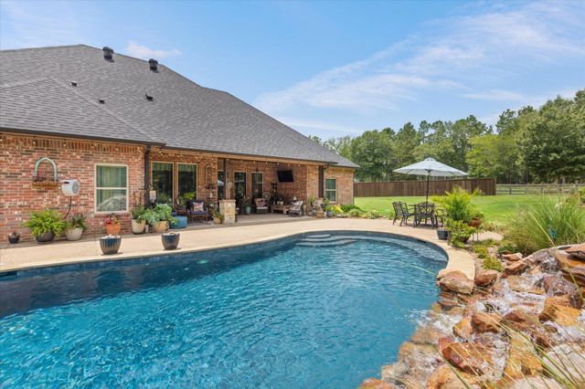 172 Heather Ln., Diana, TX 75640