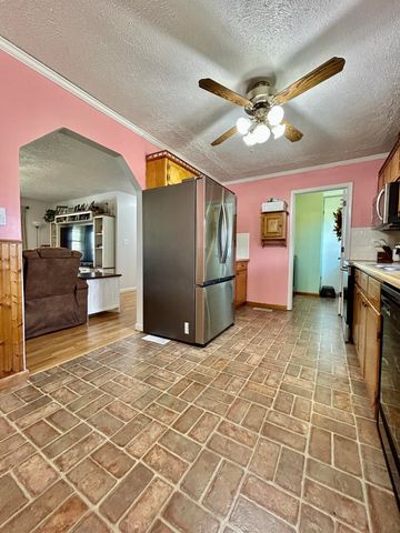 237 Magnolia Avenue, Somerset, KY 42503