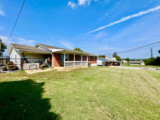 237 Magnolia Avenue, Somerset, KY 42503