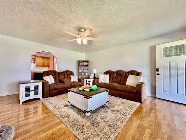 237 Magnolia Avenue, Somerset, KY 42503