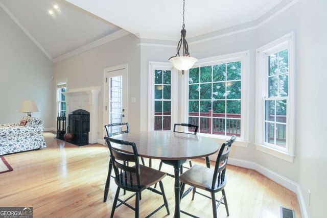 1031 Spring Lake Drive, Bishop, GA 30621