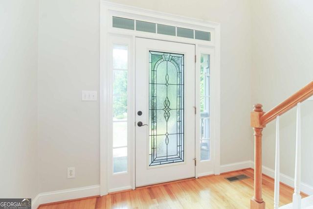 1031 Spring Lake Drive, Bishop, GA 30621