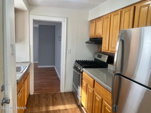 1401 9th Avenue 3, Neptune Township, NJ 07753