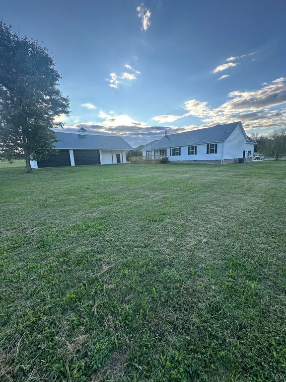 90 Riverside Drive, Dunlap, TN 37327
