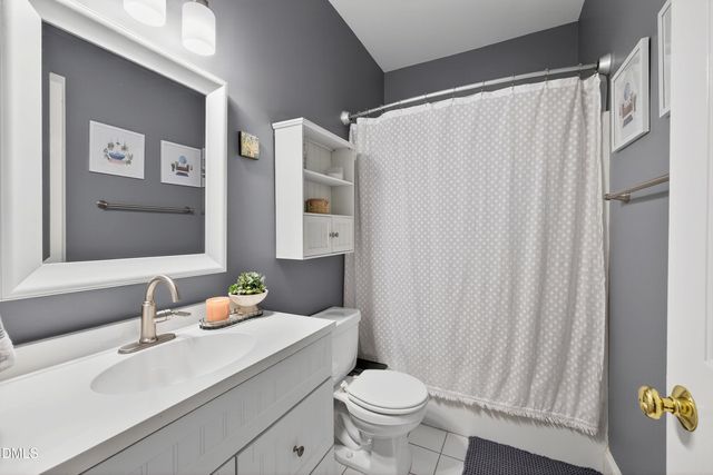 303 Cameron Glen Drive, Apex, NC 27502