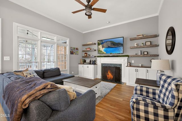 303 Cameron Glen Drive, Apex, NC 27502