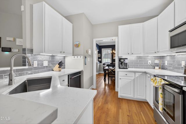 303 Cameron Glen Drive, Apex, NC 27502