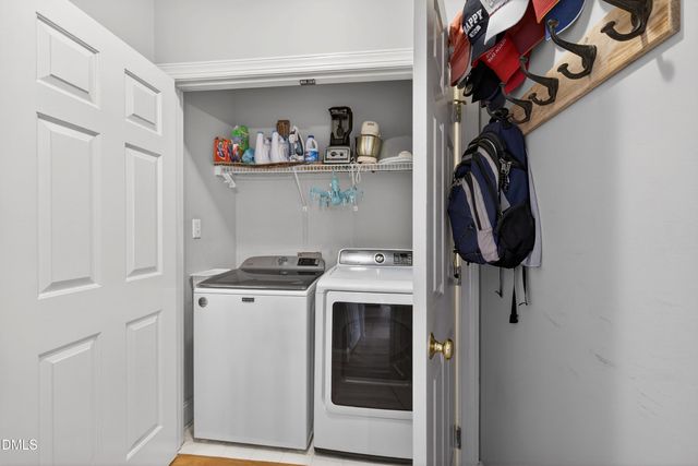 303 Cameron Glen Drive, Apex, NC 27502