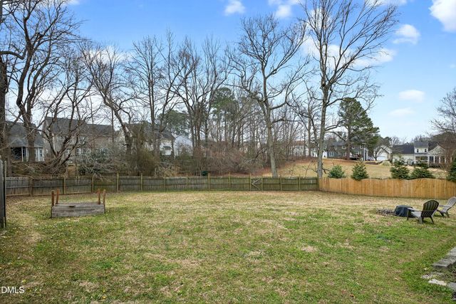 303 Cameron Glen Drive, Apex, NC 27502