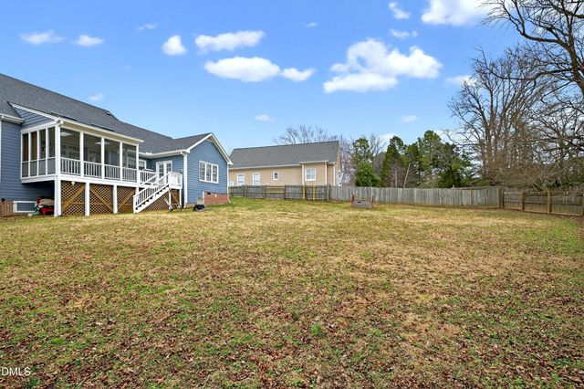 303 Cameron Glen Drive, Apex, NC 27502